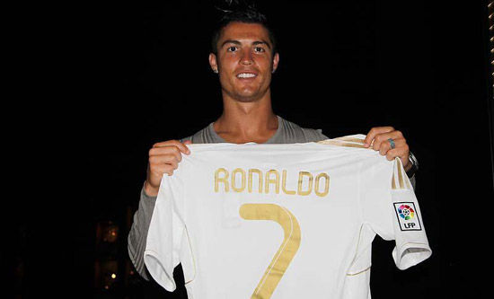 丰特：发生在诺坎普的票务事件堪称丑闻，现任管理层实在无能（丰特：诺坎普票务风波堪称丑闻，现任管理层表现不力）