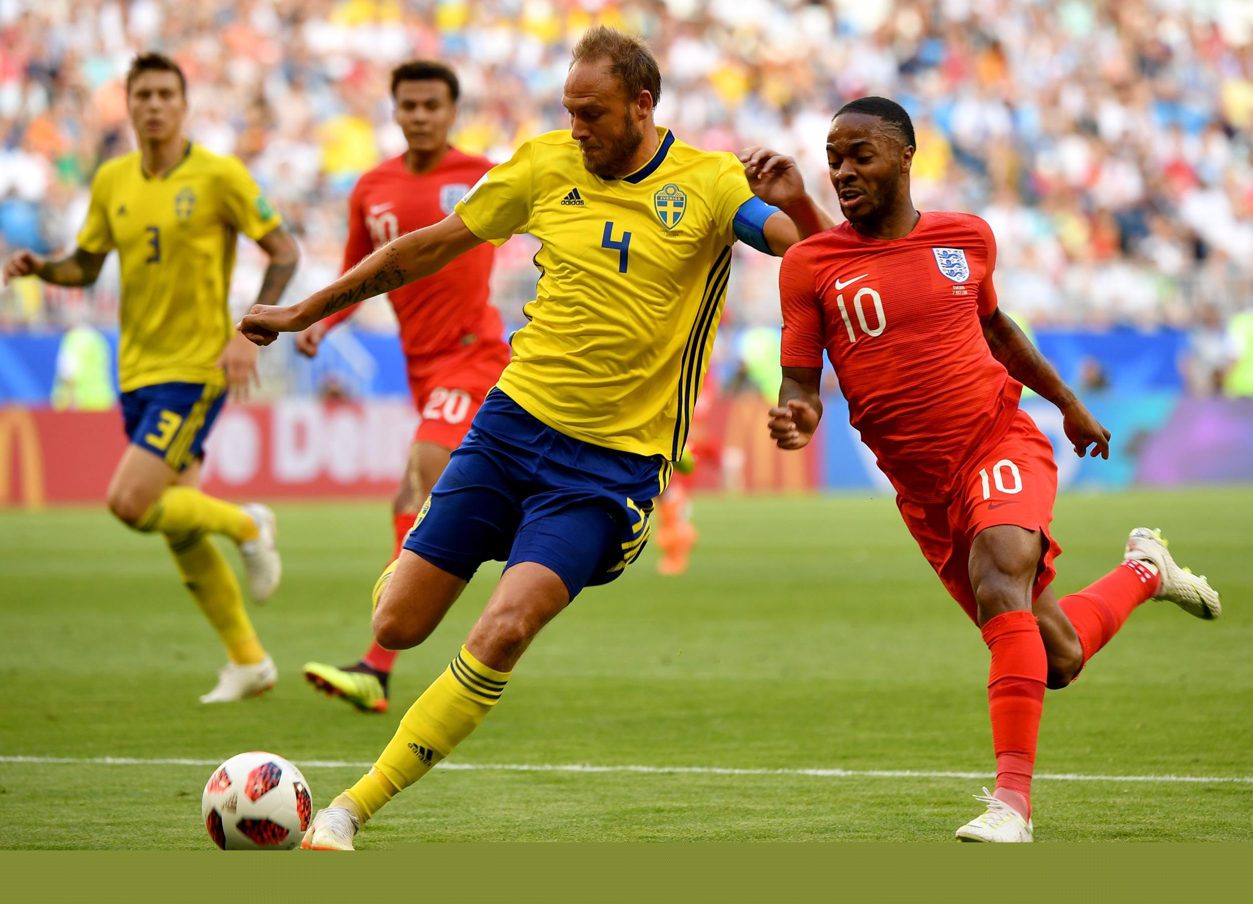 媒体人：河南球迷个人项目《制造越位》本周日将在郑州开展（媒体人称：河南球迷个人项目《制造越位》将于本周日在郑州启动）