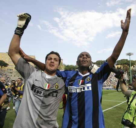 利物浦vs毕尔巴鄂竞技：萨拉赫、维尔茨首发，索博斯洛伊出战（利物浦战毕尔巴鄂竞技：萨拉赫、维尔茨先发，索博斯洛伊亮相）