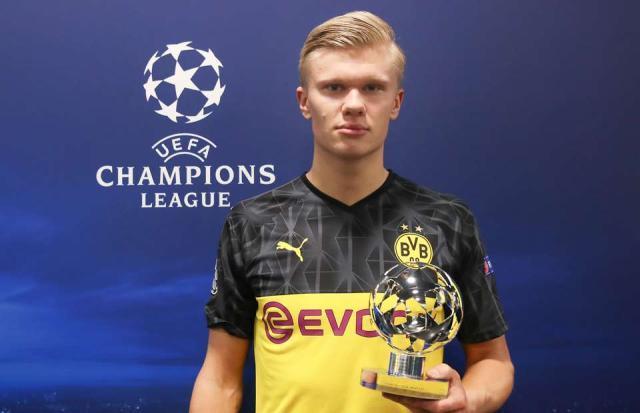 稳定！马尔卡宁全场18中11轰30分8篮板