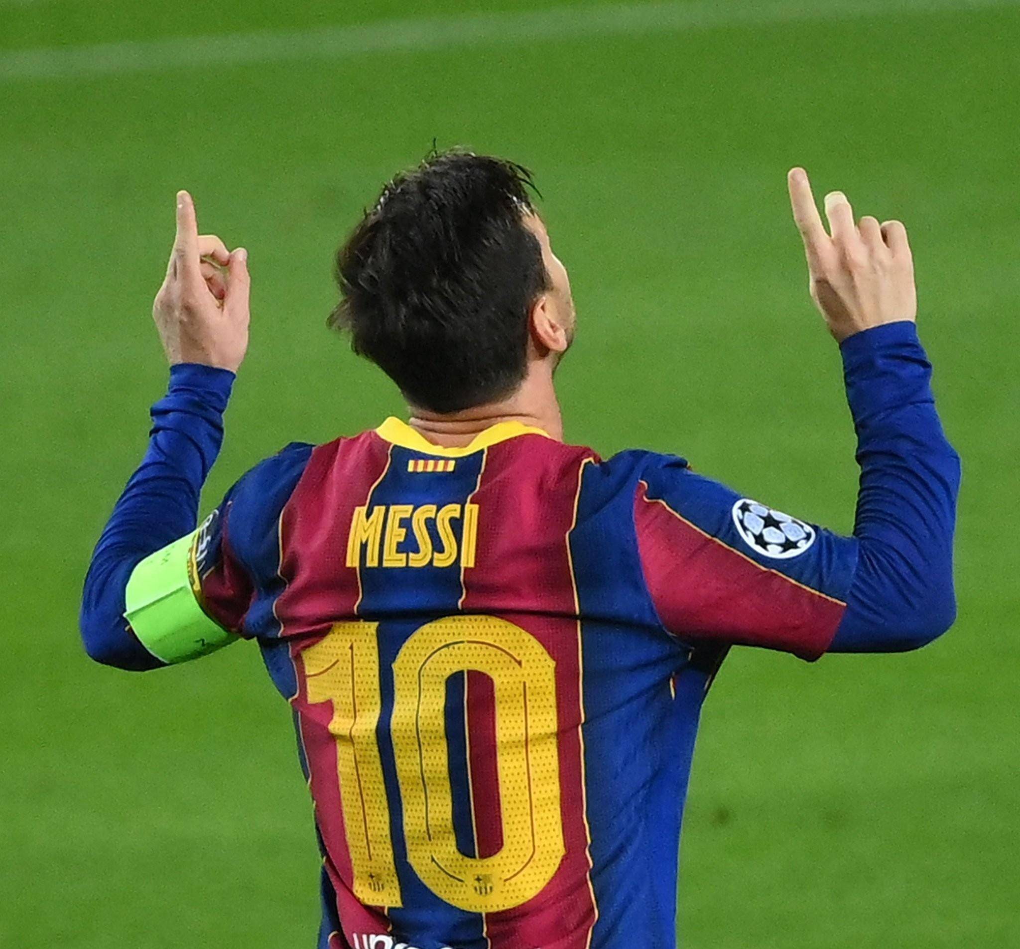 反转！皇马求齐达内救火至赛季末？传奇帅位悬念藏双重博弈（剧情反转？皇马欲请齐达内季末前火线回归，传奇帅位悬而未决暗藏双重博弈）