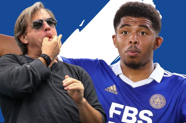 马卡：埃里克疑似鼻骨骨折，已被立即送往医疗中心进行检查（马卡报道：埃里克疑遭鼻骨骨折，已紧急送医检查）