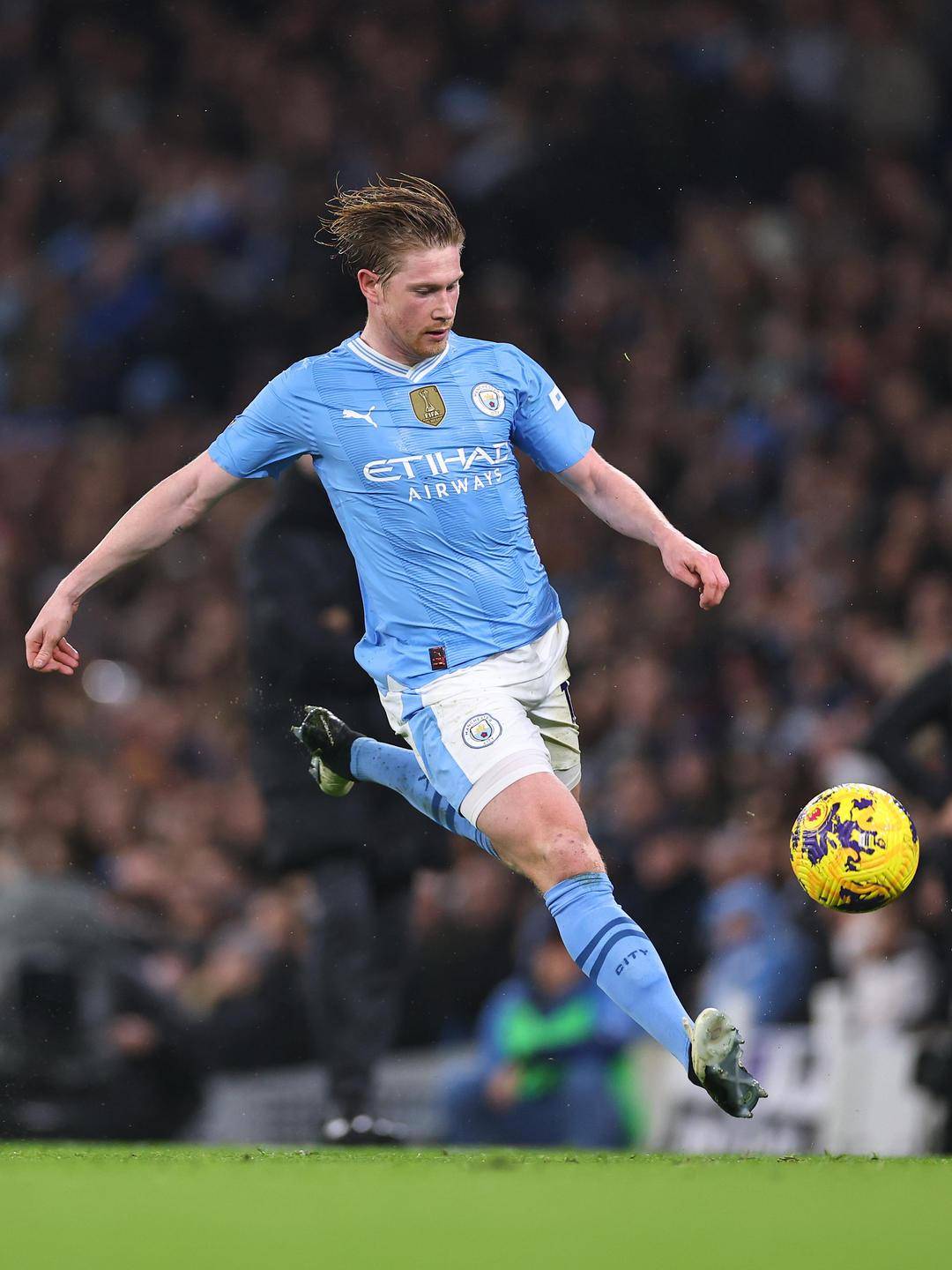 前锋训练中展现惊人速度，状态迅速回升（前锋训练场飙出惊人速度，状态回暖神速）