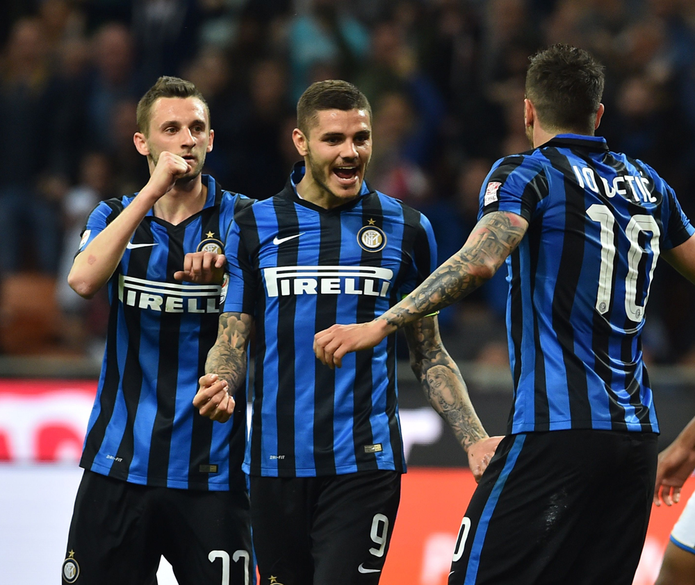 友谊赛阿森纳0-1热刺，萨尔中圈斩，哲凯赖什首秀【老佳】（热身赛热刺1-0阿森纳，萨尔中圈世界波制胜，德克兰赖斯完成首秀【老佳】）