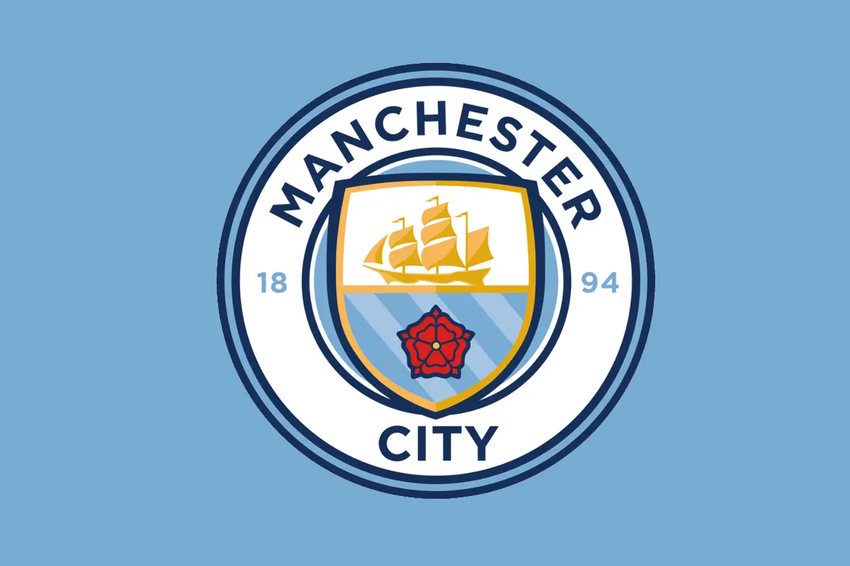 感谢背后的付出，法比奥向国安基地负责洗衣的两位大姐献花（法比奥为国安基地洗衣两位阿姨送花致敬幕后付出）